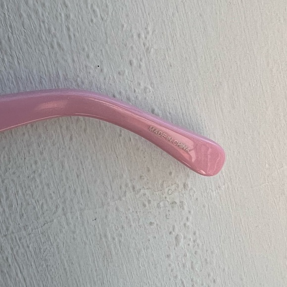 Moschino Heart Shaped Sunglasses in Pink - Picture 7 of 10